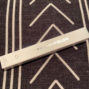 Rodan + Fields lash boost brand new